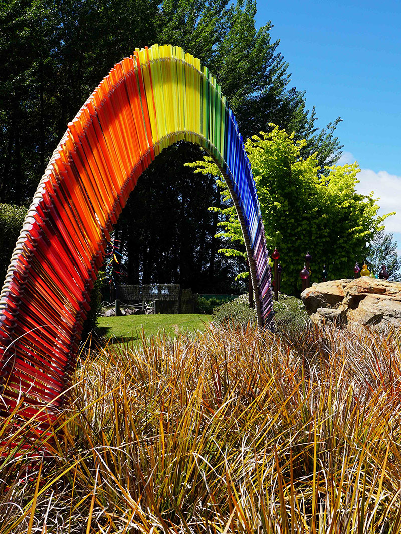 Lava Glass Gallery, Glassblowing Studio & Sculpture Garden 4
